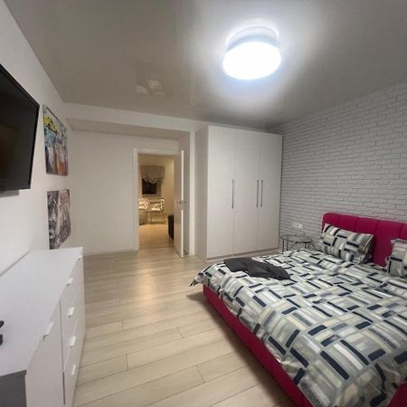 2-Room Luxury Apartment In The Center Κίεβο Εξωτερικό φωτογραφία