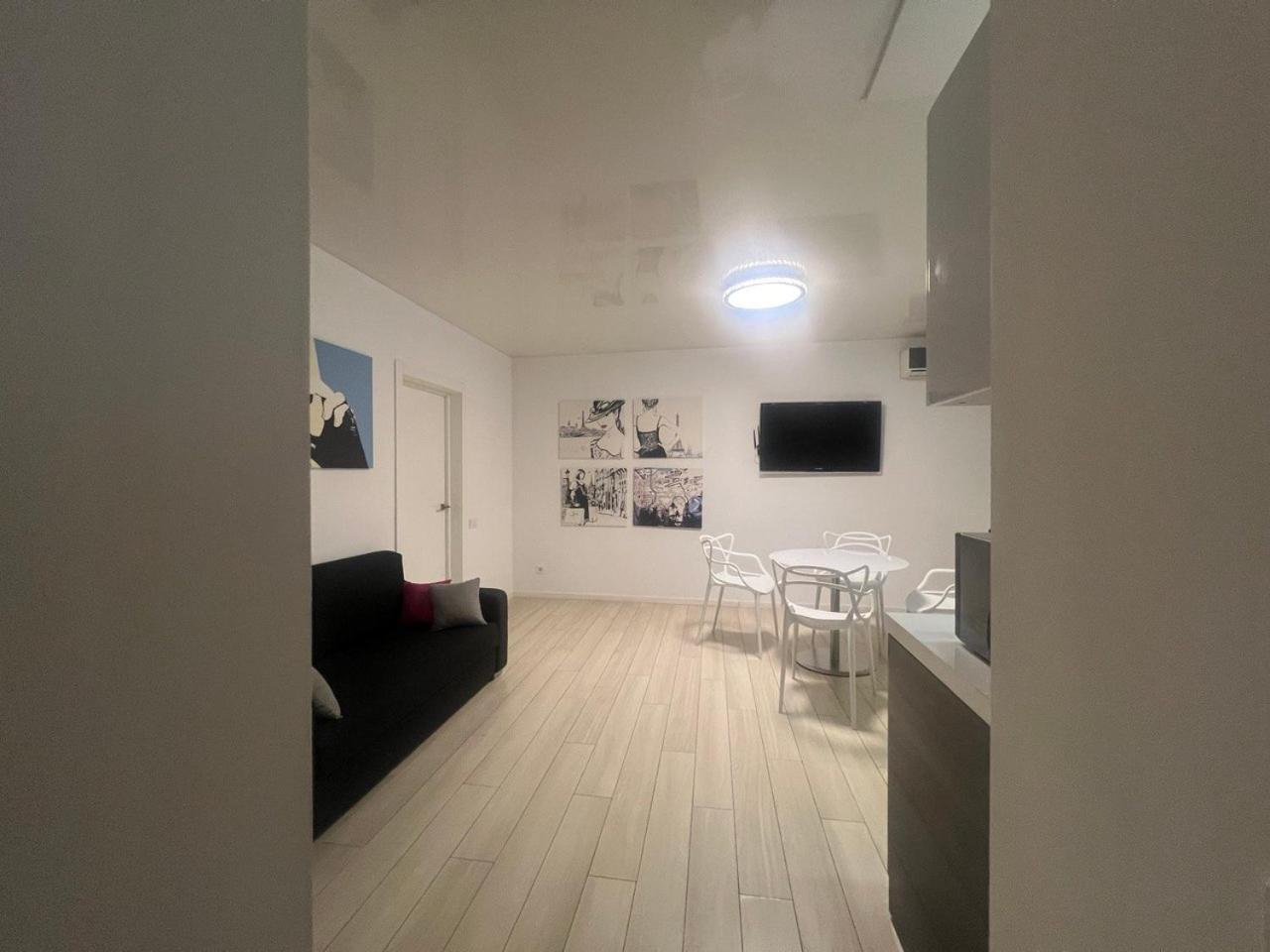 2-Room Luxury Apartment In The Center Κίεβο Εξωτερικό φωτογραφία