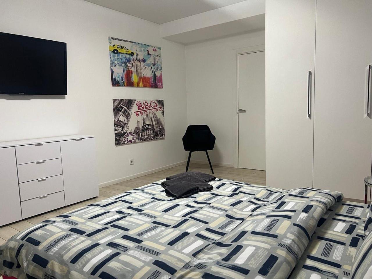 2-Room Luxury Apartment In The Center Κίεβο Εξωτερικό φωτογραφία