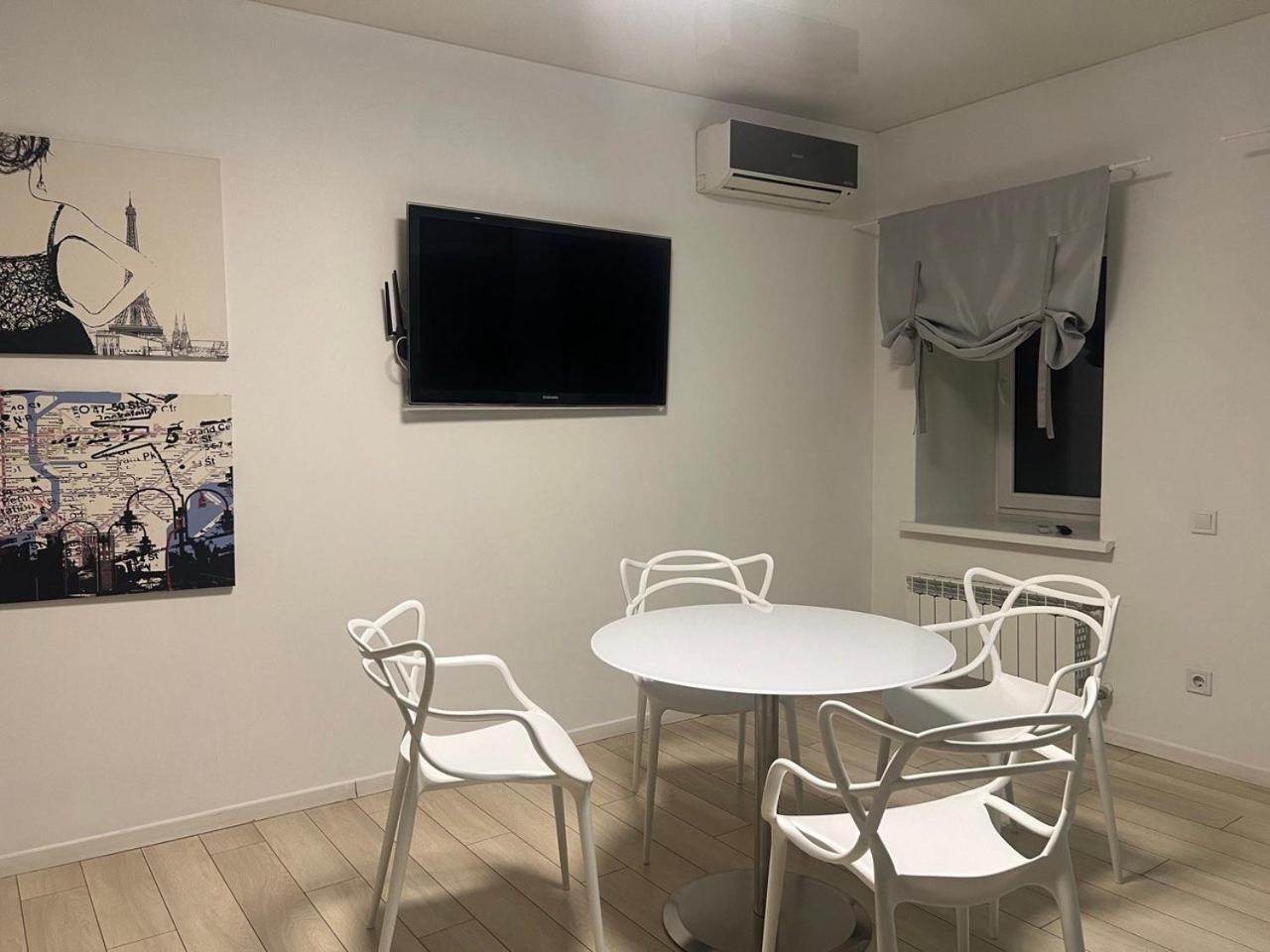 2-Room Luxury Apartment In The Center Κίεβο Εξωτερικό φωτογραφία