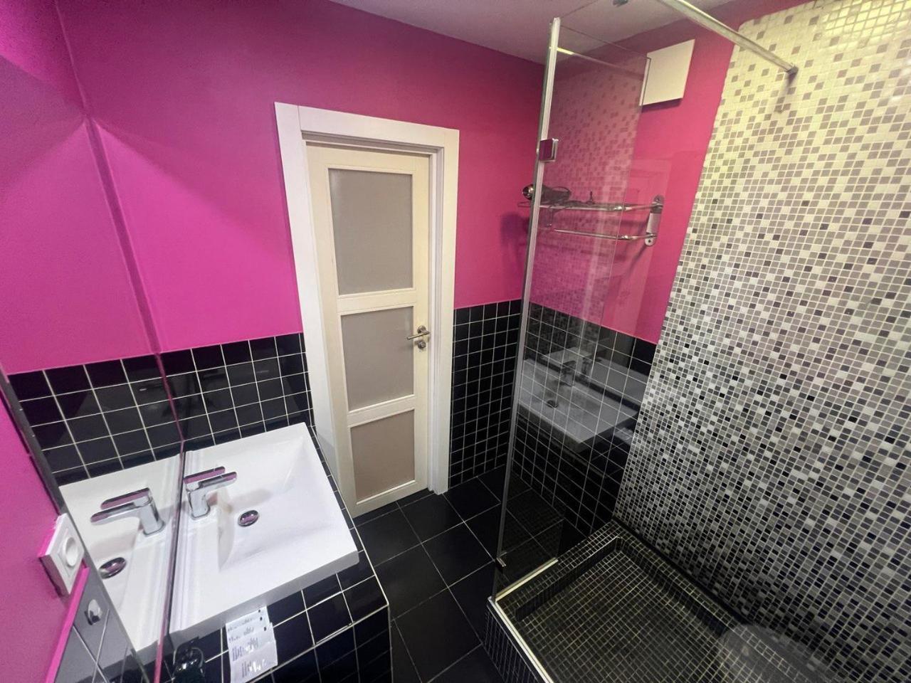 2-Room Luxury Apartment In The Center Κίεβο Εξωτερικό φωτογραφία