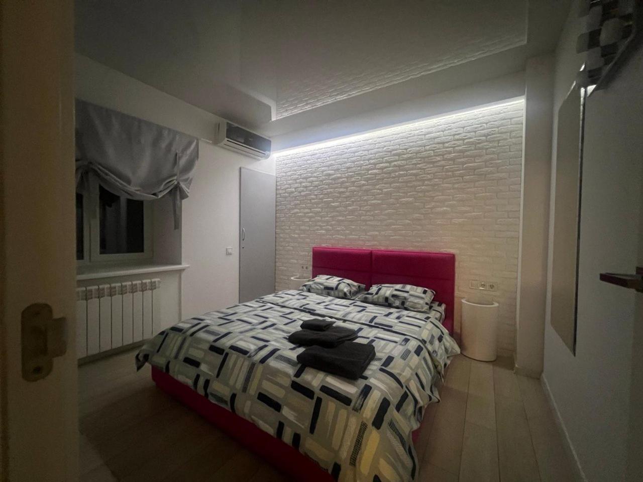 2-Room Luxury Apartment In The Center Κίεβο Εξωτερικό φωτογραφία